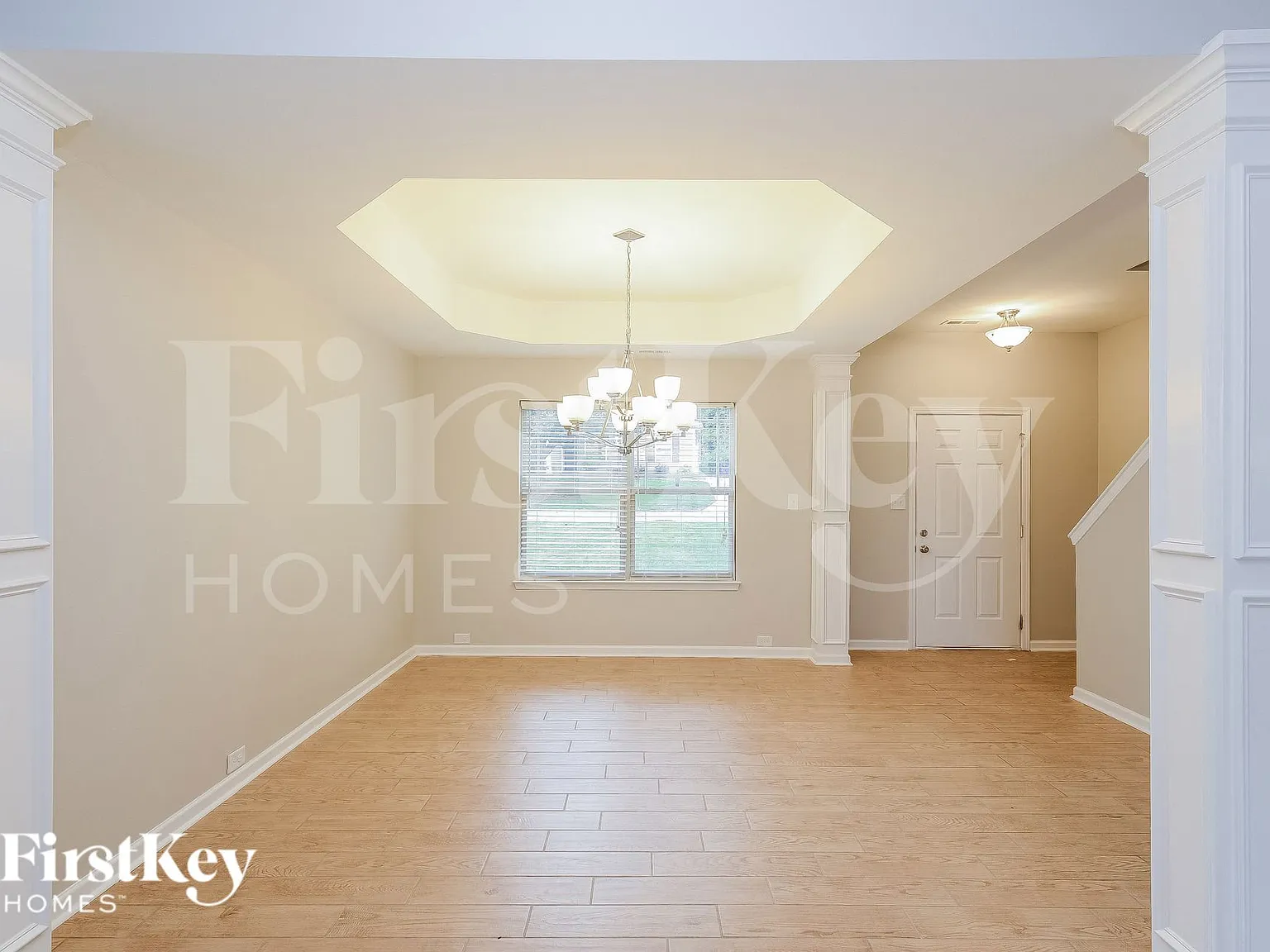 3 bed, 2.5 bath, 2070 sqft, $1,795 — Photo 4