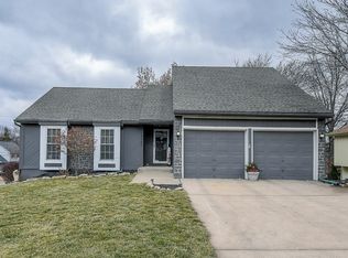 13340 W 103rd Ter, Lenexa, KS 66215