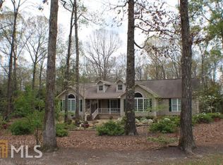270 Strawberry Cir, Dublin, GA 31021