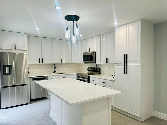 5th image of 403 4th Ln