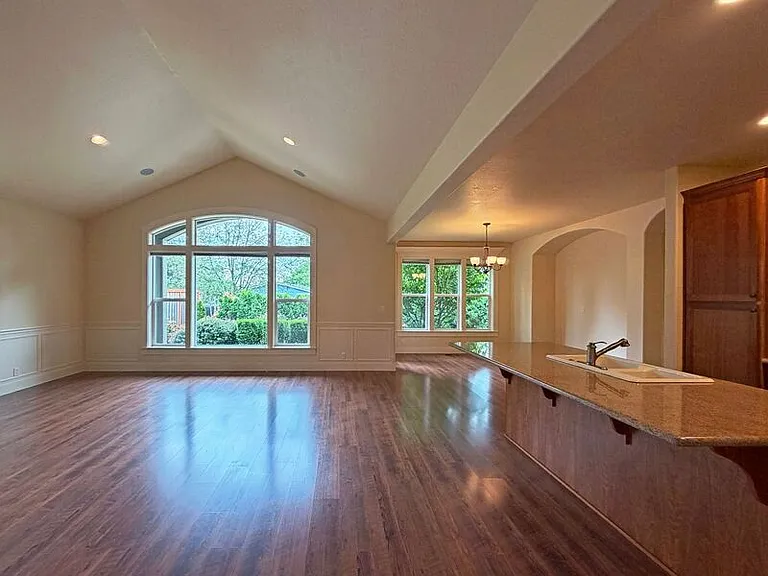 2523 Borders Dr — Photo 12