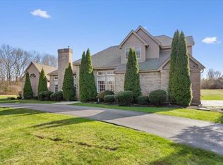 9 Old Harry Rd, Southborough, MA 01772