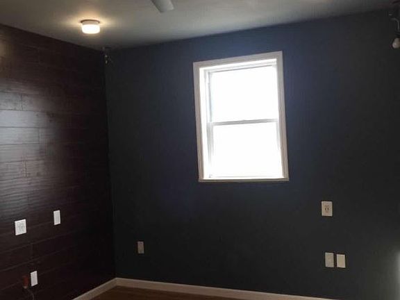 5th image of 2309 Bleigh Ave