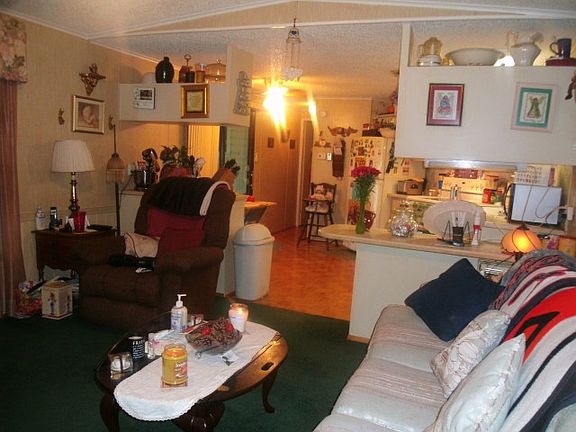 5th image of 1002 Woodside Dr