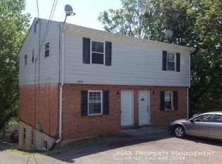 439 Vale Ave APT 1, Vinton, VA 24179