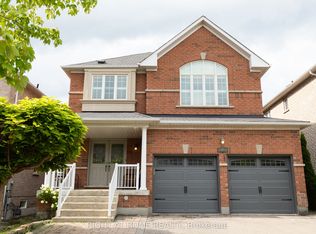 182 Maurier Blvd, Vaughan, ON L6A 0V2