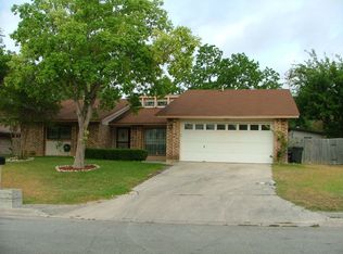 1315 Cavern Trl, San Antonio, TX 78245