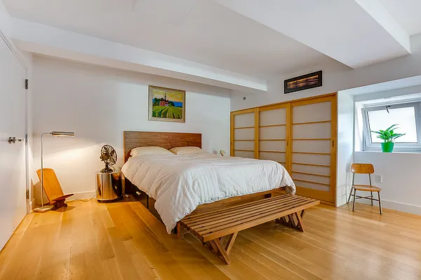 Sold by Bedford 6 Real Estate | media 10