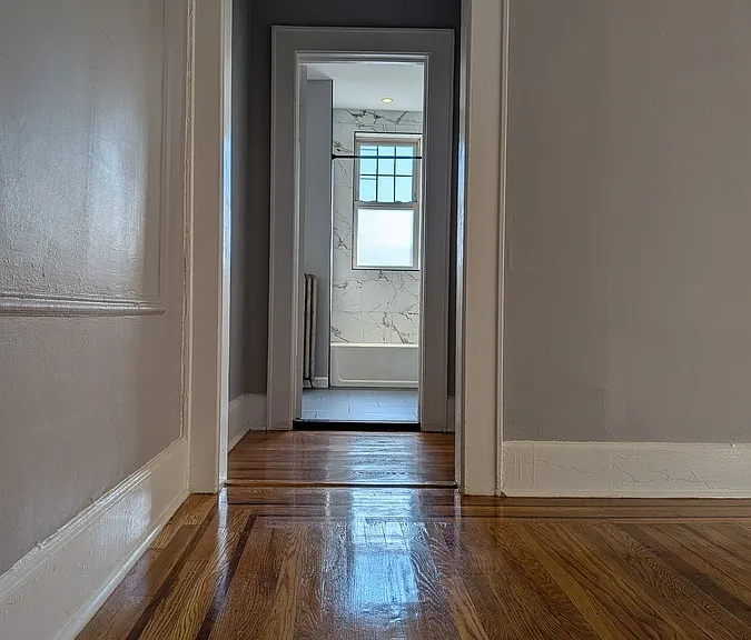 380 Bloomfield Ave #304 — Photo 3