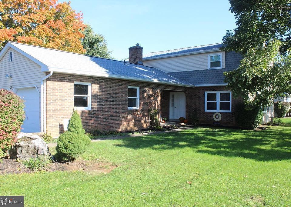 1st image of 34 Green Acre Rd