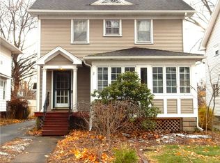 133 Leland Rd, Rochester, NY 14617