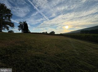 421 Broad St, Hegins, PA 17938