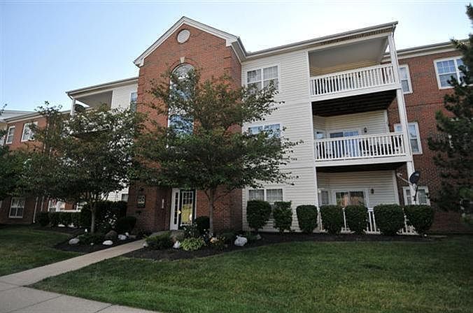 1st image of 150 Saddlebrook Ln Unit 521