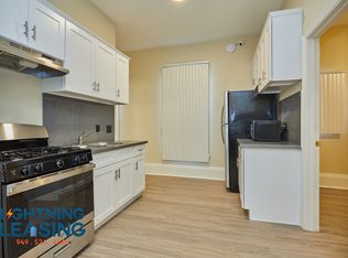 1822 W 11th Pl #4D, Los Angeles, CA 90006