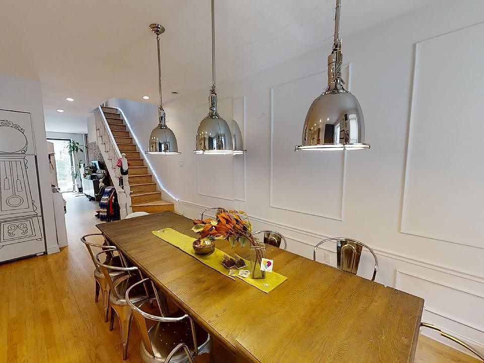 1st image of 26 W 119th St #1/3