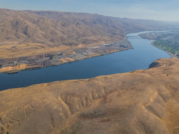 Florence Ln, Clarkston, WA 99403