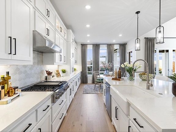 2nd image of 1711 Veneto Dr