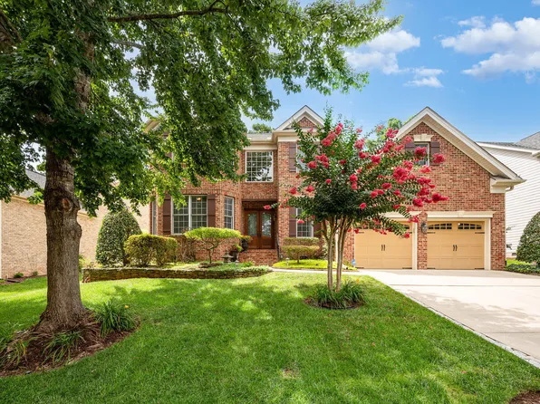 9128 Palm Bay Cir, Raleigh, NC 27617