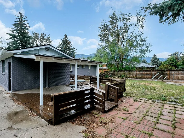 817 Westmoor Dr — Photo 31
