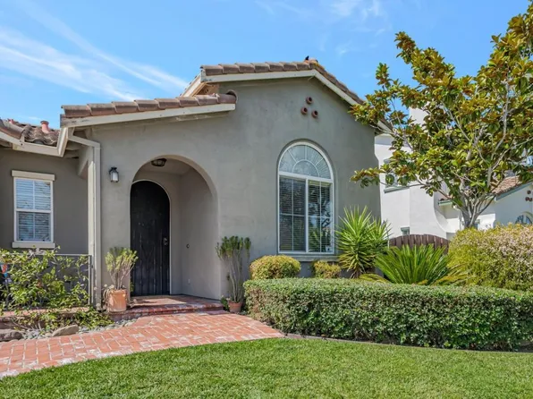 9 Ahwahnee St, San Juan Bautista, CA 95045