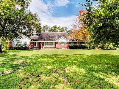 305 Lakeshore Dr, Seabrook, TX, 77586
