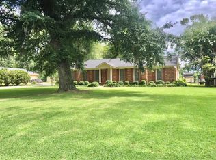 414 Partridge Dr, Albany, GA 31707