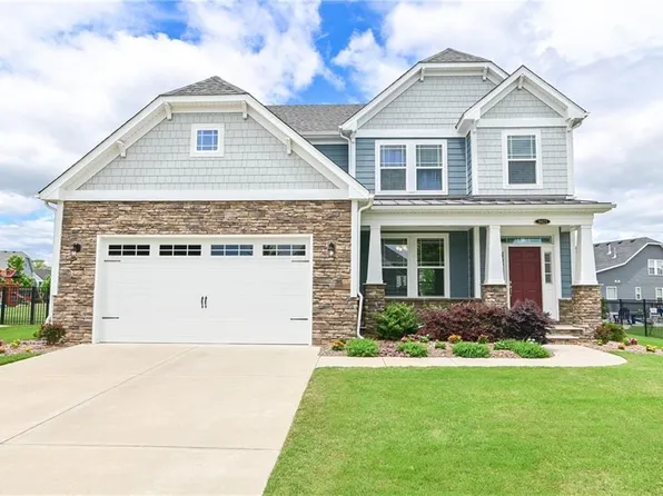 3021 George Starr Dr, Virginia Beach, VA 23456