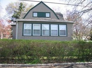 3 Cabot Rd, Larchmont, NY 10538