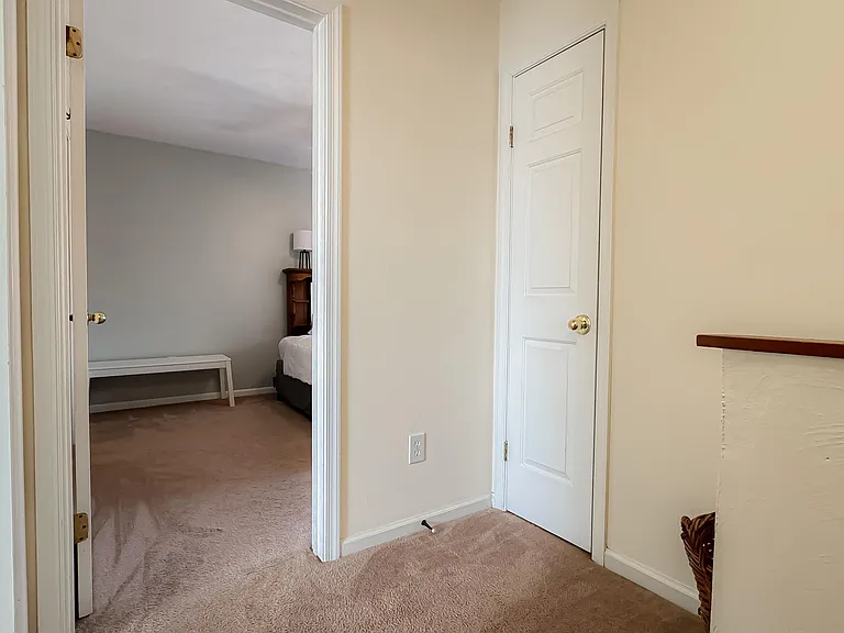 519 W 20th St — Photo 20