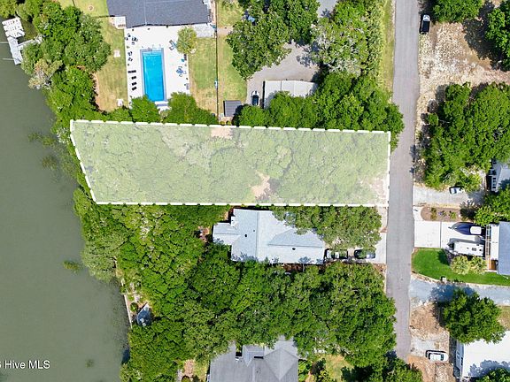 4th image of 121 SW 13th St Lot 15