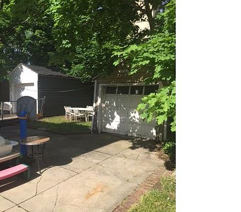 4th image of 2316 Fenton Ave