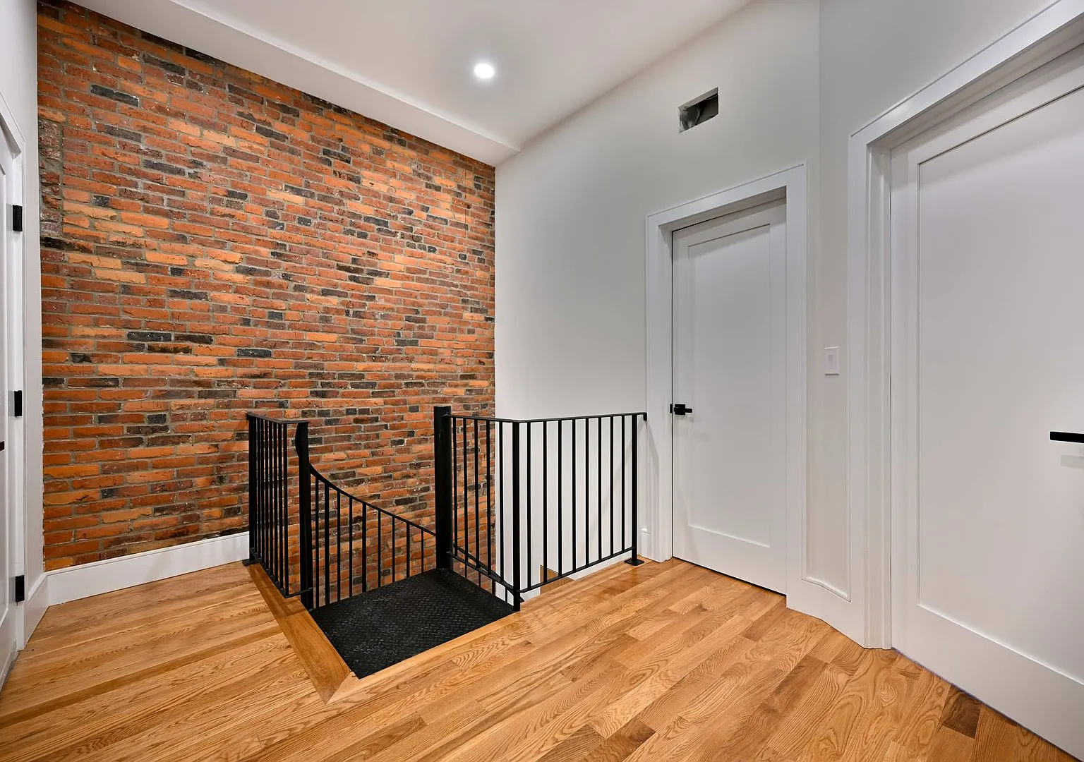 New Construction Duplex in Bay Village AC and No Broker Fee! — Photo 2