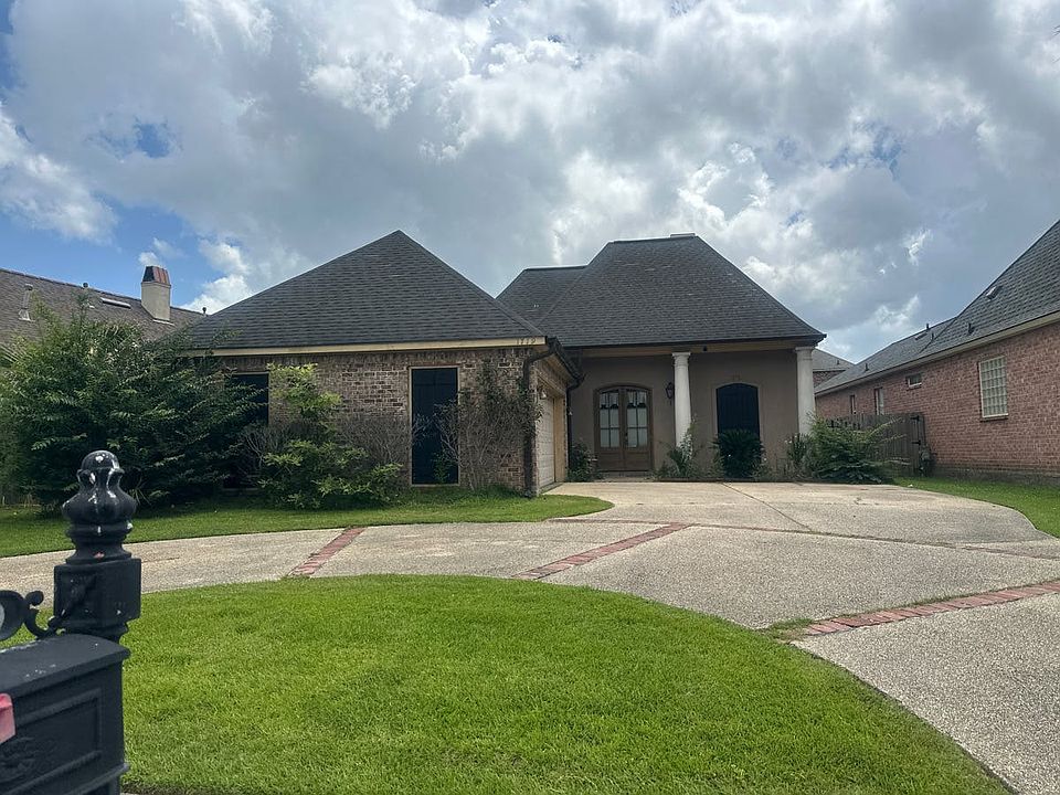 1st image of 1719 Fox Croft Blvd