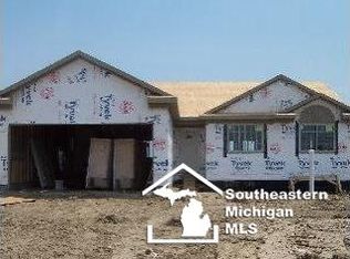 4066 N Stone Post Rd, Newport, MI 48166