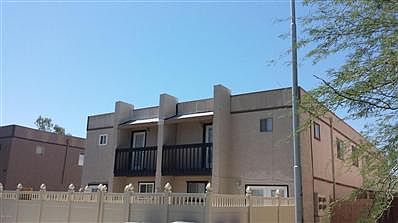 1st image of 1725 E Pepper Cir
