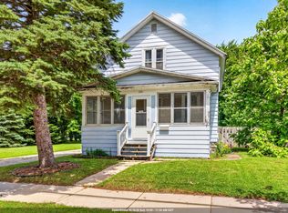 244 W 19th Ave, Oshkosh, WI 54902