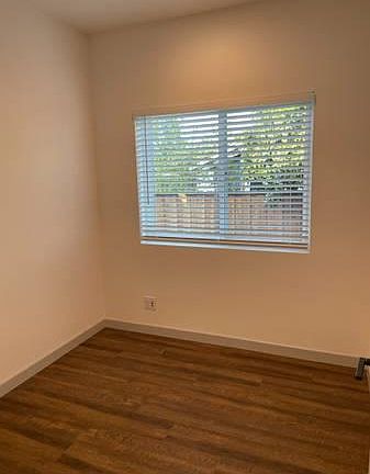 4th image of 351 West Ct #B