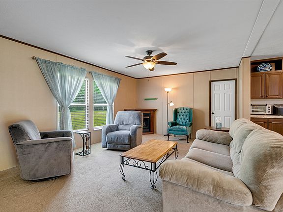 5th image of 1714 County Road 35780