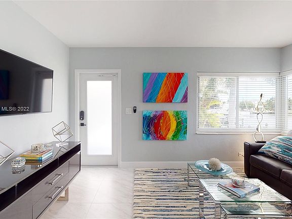 5th image of 508 Hendricks Isle APT 3