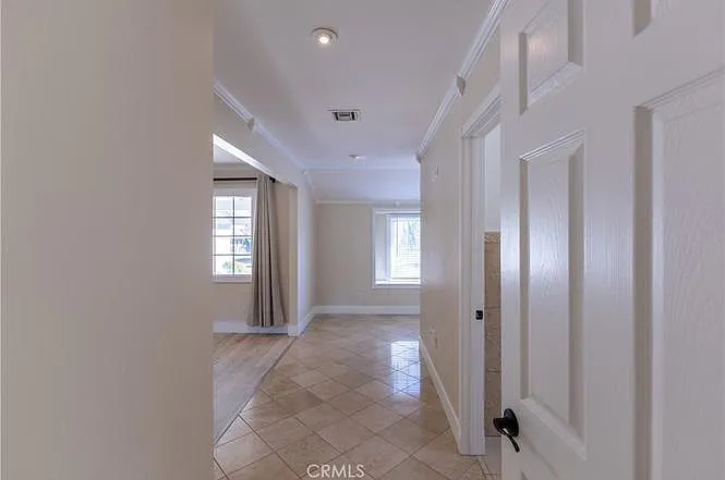 15815 Silvergrove Dr — Photo 17