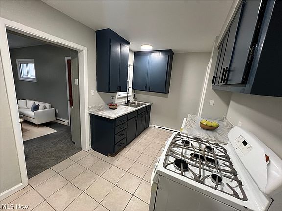 4th image of 25350 Zeman Ave