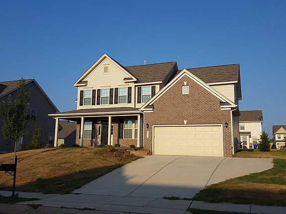3rd image of 916 Beech Glen Dr