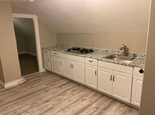 23 Rosner Ave APT 4, Providence, RI 02904