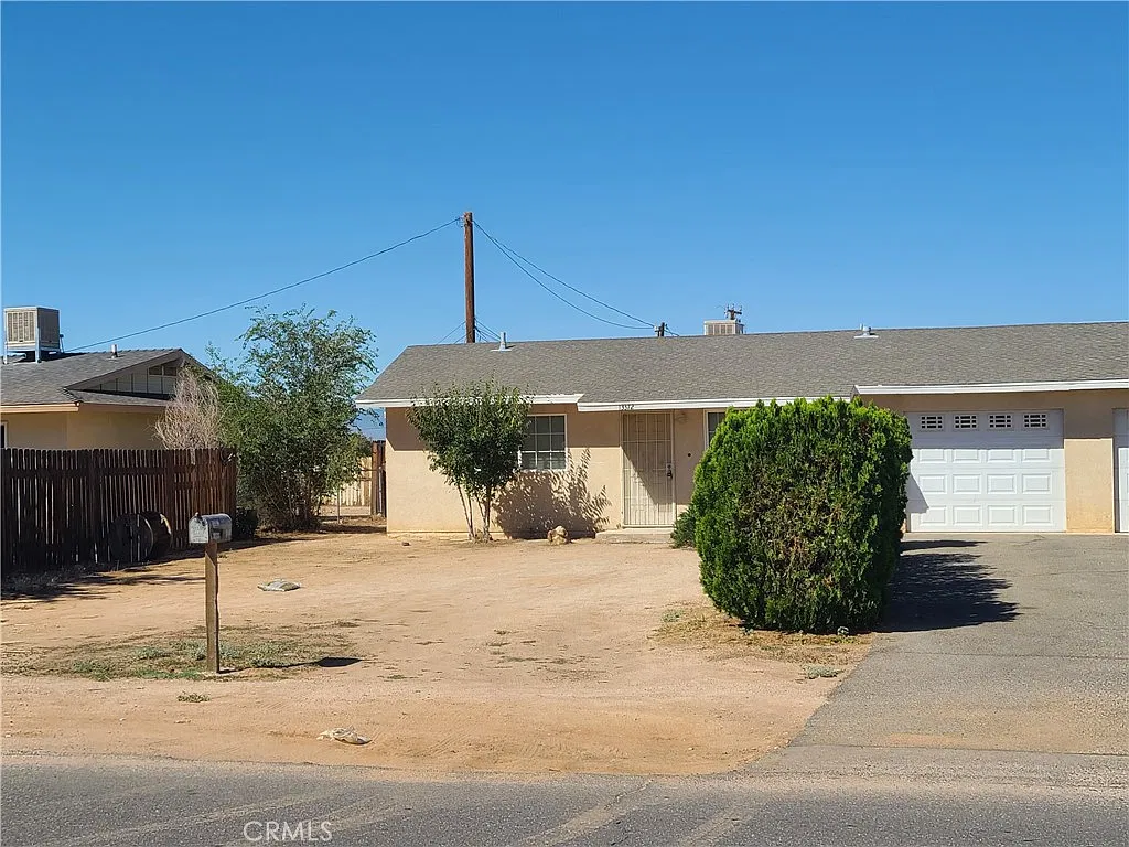 2 bed, 1896 sqft, $1,650 — Photo 2