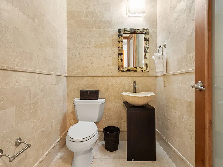 500 Plantation Dr #1-205 — Photo 30