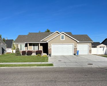 233 S Emery Ln, Idaho Falls, ID, 83401