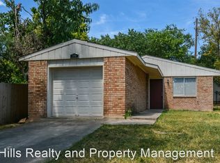 306 Birdie Mae, Ingram, TX 78025