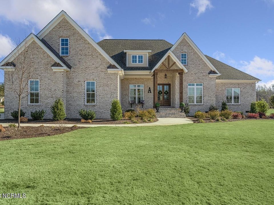 6205 Thornbridge Way Wilson NC 27896 Zillow