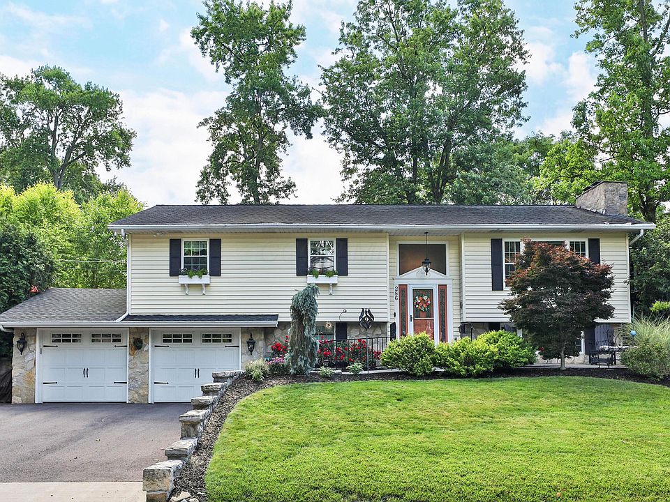 1st image of 286 Beverly Pl