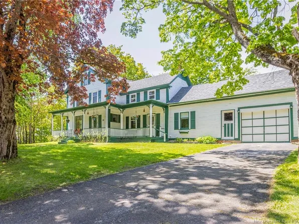 123 Salem St, Sackville, NB E4L 4K4